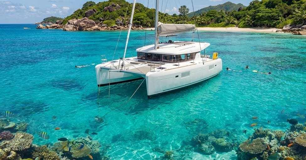 5 Best Catamaran Rental in Seychelles for Relaxation Routes 6 Catamaran rental in Seychelles for relaxation