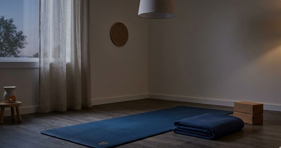 The Ultimate Complete Yoga Set: An Essential Fitness Yoga Kit for Restorative Healing 4 yoga set